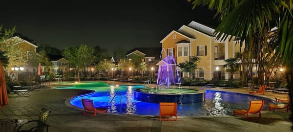Kingston Crossing Apartment Homes property